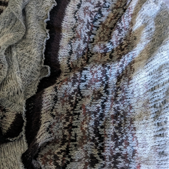 Free People duster size medium grey with plum and black trim - Picture 4 of 6